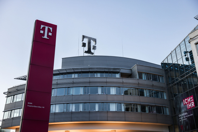 Figyelmeztetést adott ki a Telekom: most nem csalók akarnak átverni