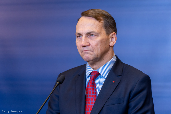 Radoslaw Sikorski lengyel külügyminiszter 2024. október 23-án Varsóban, Lengyelországban