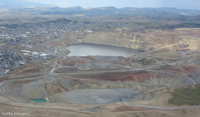 A Berkeley Pit környékén élők attól tartanak, a mérgező víz gondot okozhat a jövőben