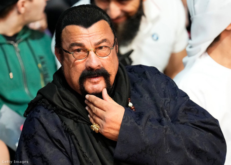 Steven Seagal&nbsp;Kaszkadőrök és színésztársak hosszú sora panaszkodott már Steven Seagalra