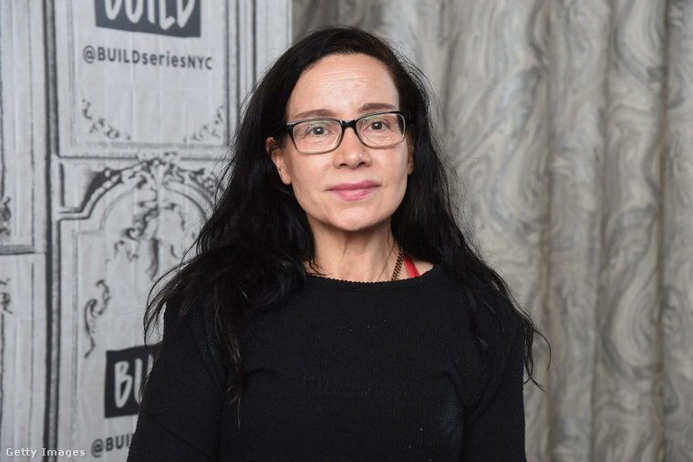 Janeane Garofalo&nbsp;Janeane Garofalo, aki az Saturday Night Live (SNL) 1994-95-ös szezonjában szerepelt Adam Sandler mellett, nyíltan kritizálta Sandler humorát