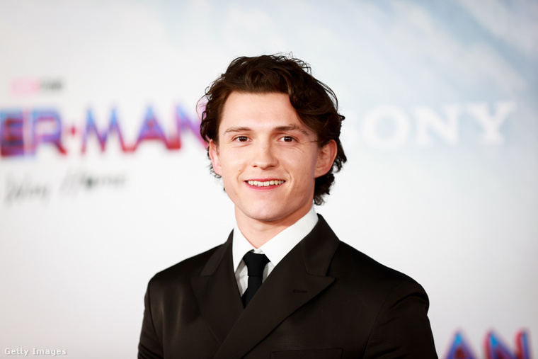 Tom HollandTom Holland 7 éves volt, amikor kiderült, hogy tanulási zavarral küzd, szülei azonban mindenben támogatták és bátorították őt