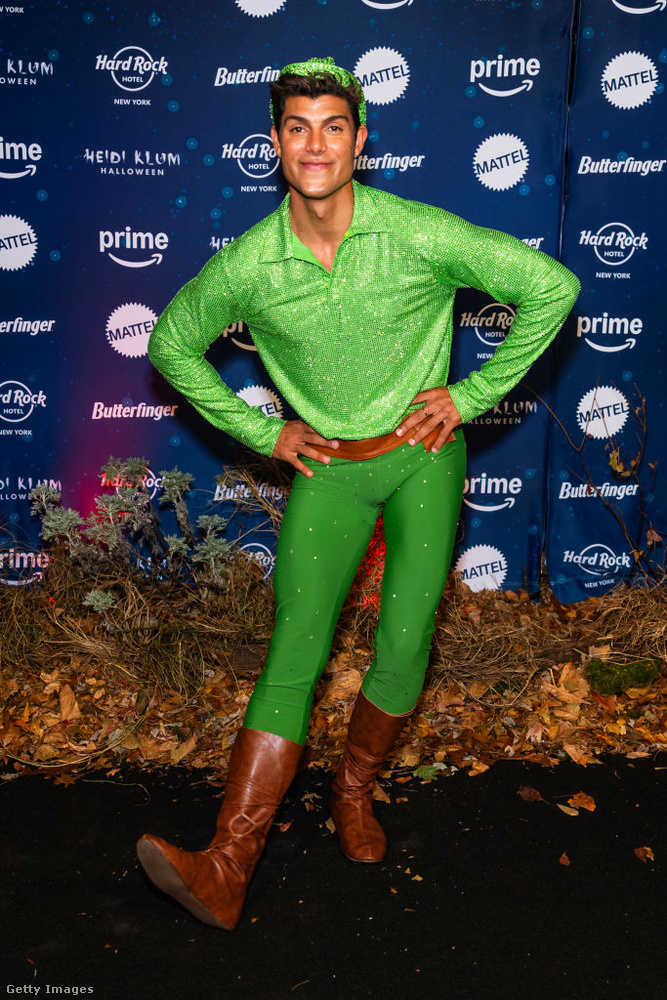 Luca Castellani&nbsp;Luca Castellani zöld ruhás Peter Pan jelmezben érkezett Heidi Klum híres Halloween-partijára