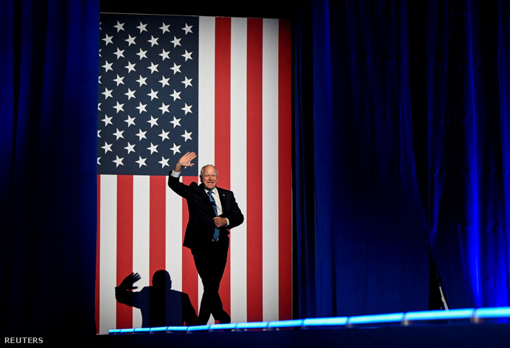 Tim Walz Wisconsinban kampányol 2024. november 4-én