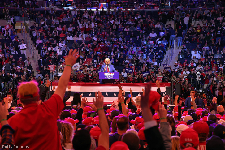 Donald Trump a Madison Square Gardenben 2024. október 27-én