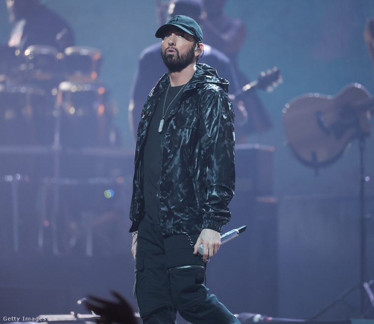 Eminem – Kamala HarrisTalán sokakat meglep, de a rap koronázatlan királya a volt demokrata elnökkel, Barack Obamával állt színpadra Kamala Harris kampánykörútján