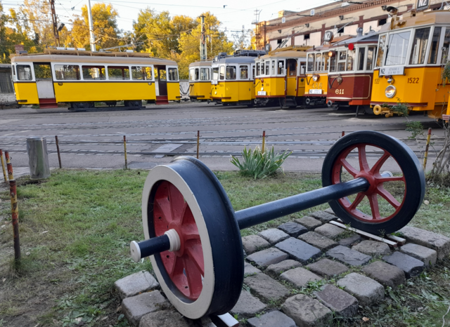 A kétkocsis villamos kilóg a motorkocsik sorából