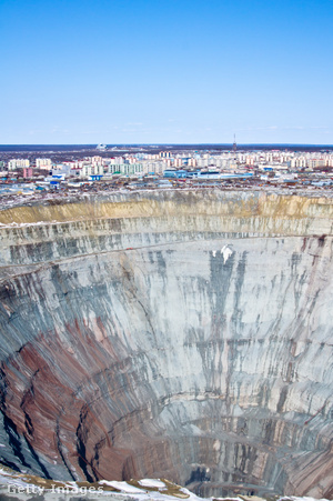 A gyémántbányát szovjet geológusok fedezték fel