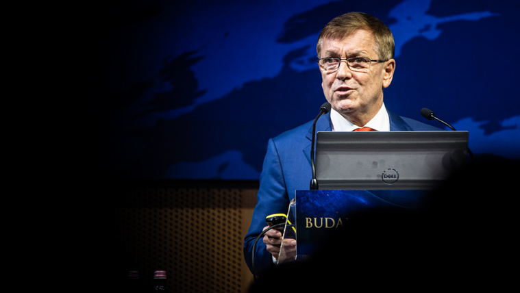 Matolcsy György reagált az Erste által kirobbantott jegybankbotrányra