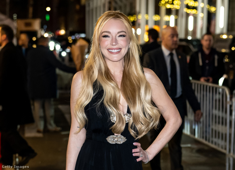 Lindsay LohanA Chateau Marmont nevű West Hollywoodban található hotelben 2012-ben nem kívánatos személlyé vált Lindsay Lohan, miután gigantikus méretű tartozást halmozott fel a szállodánál