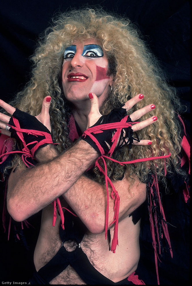 Dee Snider – A lázadó rock ikonja smink nélkül&nbsp;Dee Snider, a Twisted Sister frontembere, a ’70-es és ’80-as évek hard rock szcénájának egyik meghatározó alakja volt