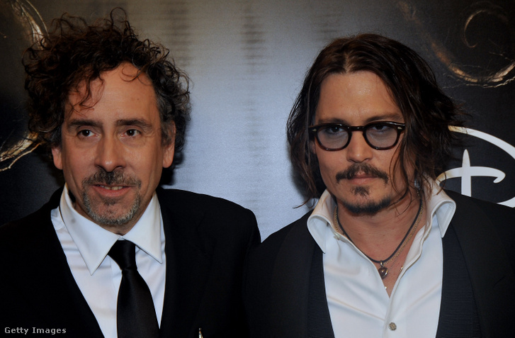 Tim Burton és Johnny Depp 2010. február 25-én Londonban, Angliában