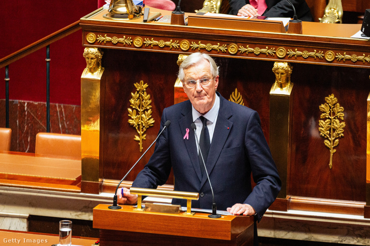 Michel Barnier francia miniszterelnök a Nemzetgyűlésben, Párizsban, Franciaországban 2024. október 1-jén