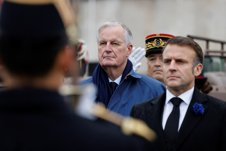 Michel Barnier francia miniszterelnök és Emmanuel Macron francia elnök Párizsban, Franciaországban 2024. november 11-én