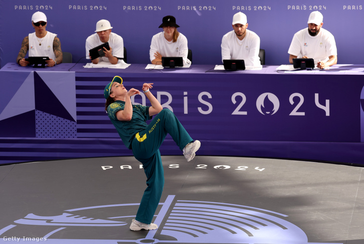 Raygun, azaz Rachel Gunn olimpiai breaktáncos a párizsi 2024-es olimpiai játékok tizennegyedik napján, 2024. augusztus 9-én