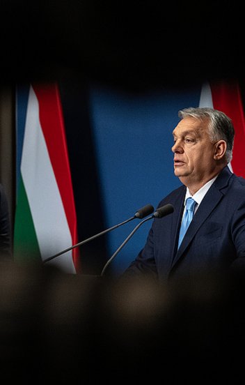 Orbán Viktor természetellenes mozgásról beszélt, ez nem jó hír a magyaroknak