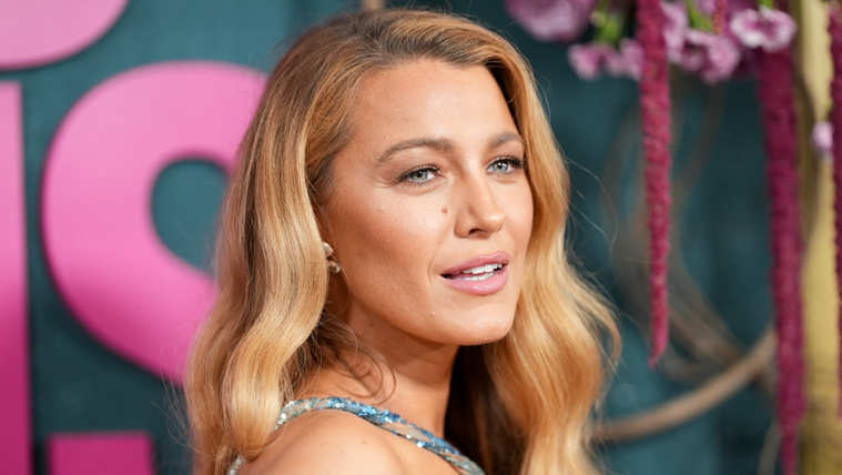 Váratlan fordulat: Blake Lively szexuális zaklatással vádolta meg a&nbsp;Velünk véget ér rendezőjét