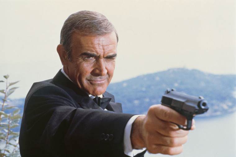 Sean Connery – James Bond&nbsp;Sean Connery neve máig összefonódik James Bonddal, hiszen ő volt az első, aki életre keltette a híres 007-es ügynököt a mozivásznon