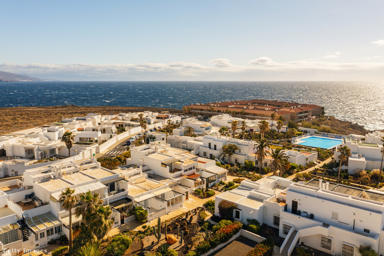 Tenerife decemberi átlaghőmérséklete 22,2 Celsius-fok. (Fotó: Justin Paget / Getty Images Hungary)