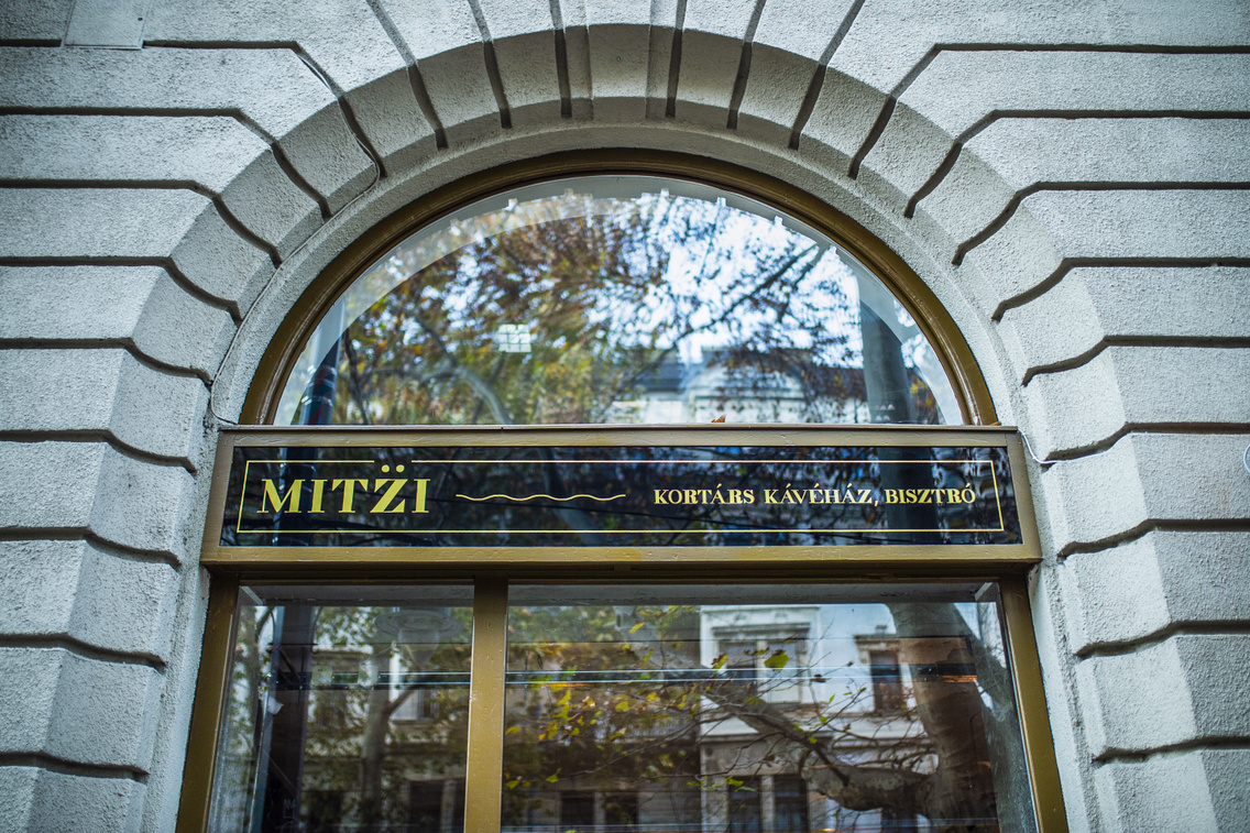 191129-mitzi-km-21