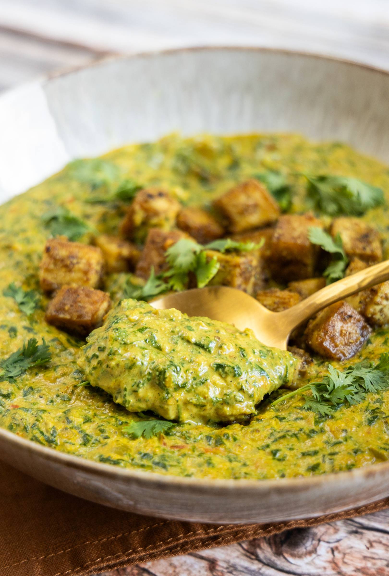 Bojti-etelek-indiai-spenotfozelek-palak-paneer