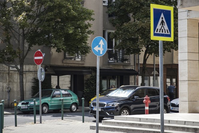 Vége a várakozásoknak, megjelent az új KRESZ