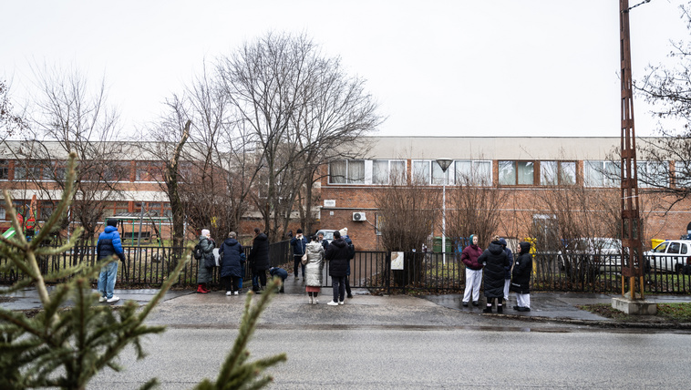 Az elmúlt öt évben olyanok történtek a magyarokkal, amelyek példa nélküliek, ilyen a bombafenyegetés is