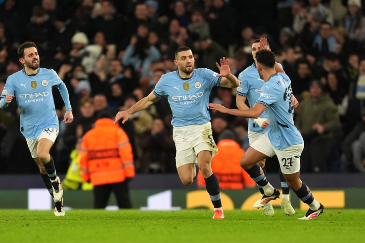 Feltámadt  szünet után és továbbjutott a&nbsp;Manchester City