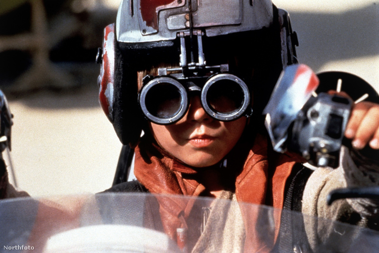 Jake Lloyd – Anakin Skywalker a Star Warsból&nbsp;Jake Lloyd mindössze nyolcéves volt, amikor megkapta Anakin Skywalker szerepét az 1999-es Star Wars: Baljós árnyak című filmben