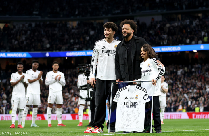 Marcelót hatalmas üdvrivalgás közepette búcsúztatta el a Santiago Bernabéu stadion közönsége