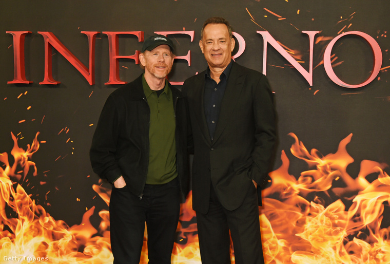 Ron Howard és Tom Hanks már több filmen dolgoztak együtt, de a rendezőt még így is érhették meglepetések a forgatáson. (Fotó: David M. Benett / Getty Images Hungary)