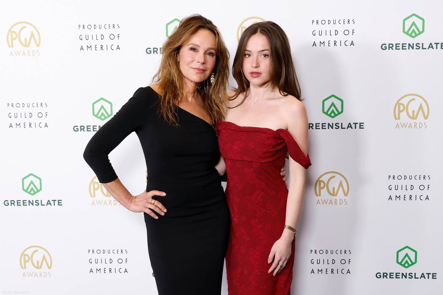 Stella már fiatalon megismerkedett a színészettel, és több alkalommal is feltűnt szülei projektjeiben. 2013-ban szerepelt az apja, Clark Gregg által rendezett Trust Me című filmben, majd 2017-ben vendégszerepelt a 'Marvel's Agents of S.H.I.E.L.D.' sorozatban.