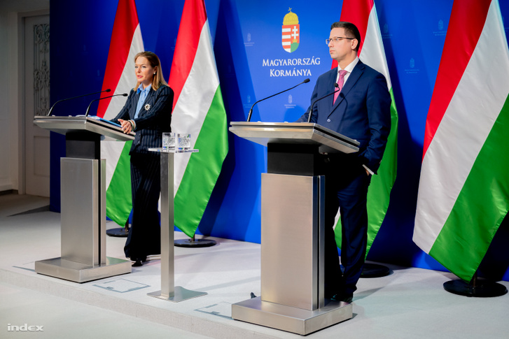 Vitályos Eszter és Gulyás Gergely