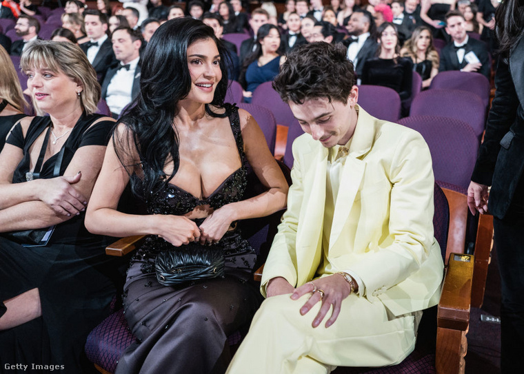 Kylie Jenner és Timothée Chalamet. (Fotó: John Shearer/97th Oscars / Getty Images Hungary)