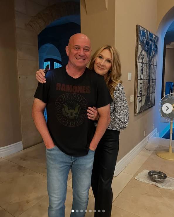Andre Agassi ezzel a közös képükkel ünnepelte Steffi Grafot nők napján.