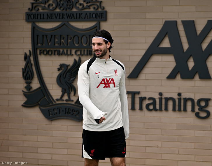 Szoboszlai Dominik a Liverpool edzőközpontjában