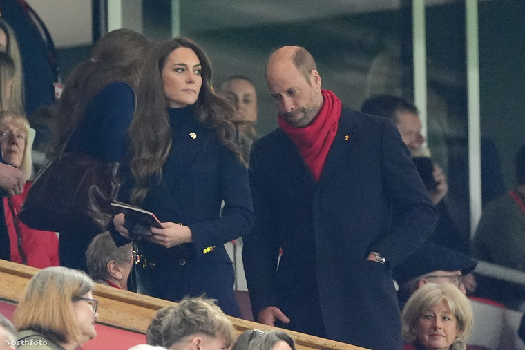 Mint ahogyanKatalin hercegné&nbsp;is,aki ezúttal egy cardiffi stadionban, a Guinness Men's Six Nations egyik meccsén jelent meg elképesztően ragyogó formában Vilmos herceg oldalán.