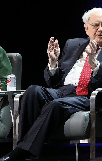 Trump-hatás? Óriási kaszában a korábbi demokrata-párti milliárdos
