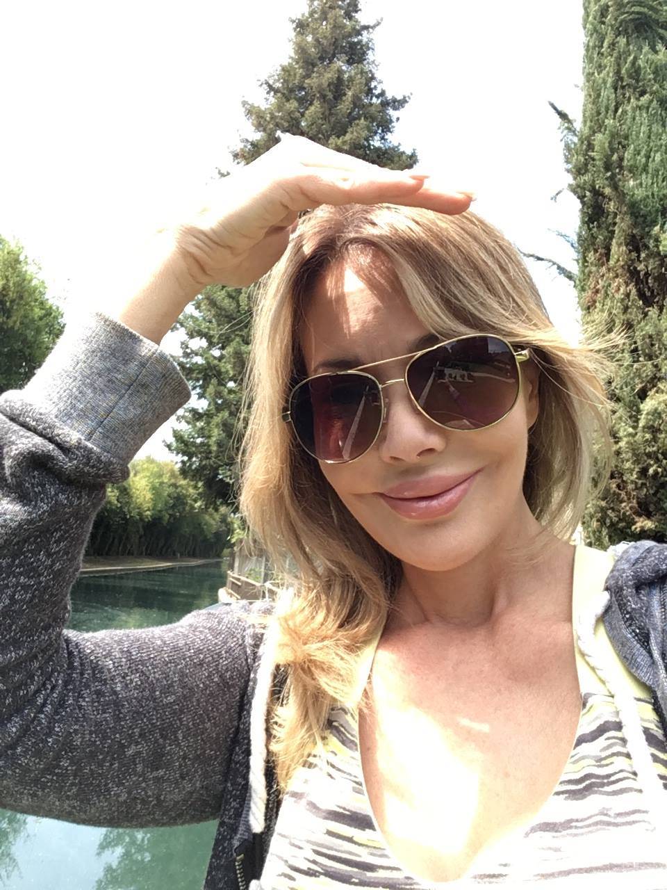 Hunter Tylo nem tudott nemet mondani a plasztikának.