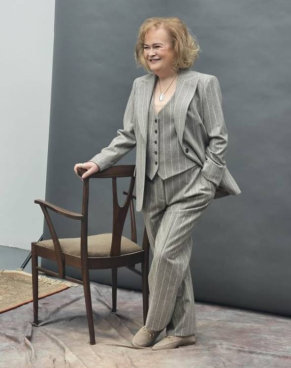 Susan Boyle csak úgy ragyog a friss képein.