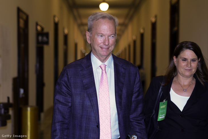 Eric Schmidt 2023 szeptemberében, miután a Szenátust tájékoztatta a mesterséges intelligencia helyzetéről