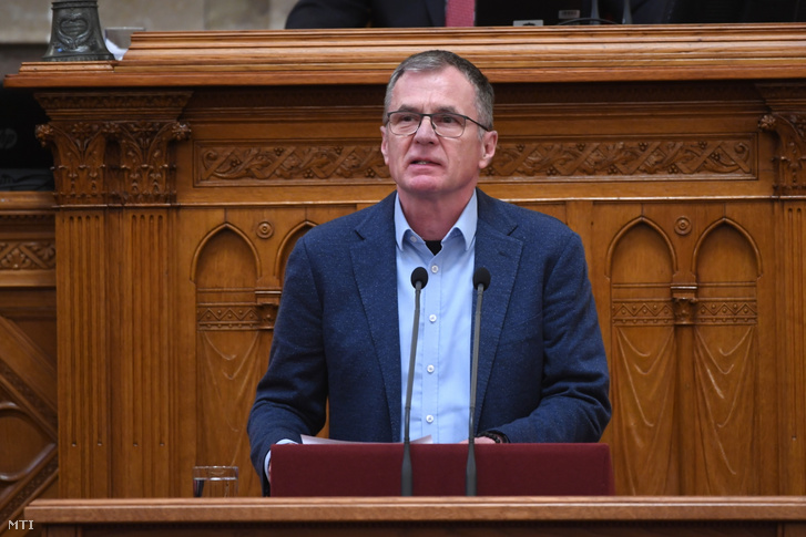 Horváth László kormánybiztos az Országgyűlés plenáris ülésén 2025. április 9-én