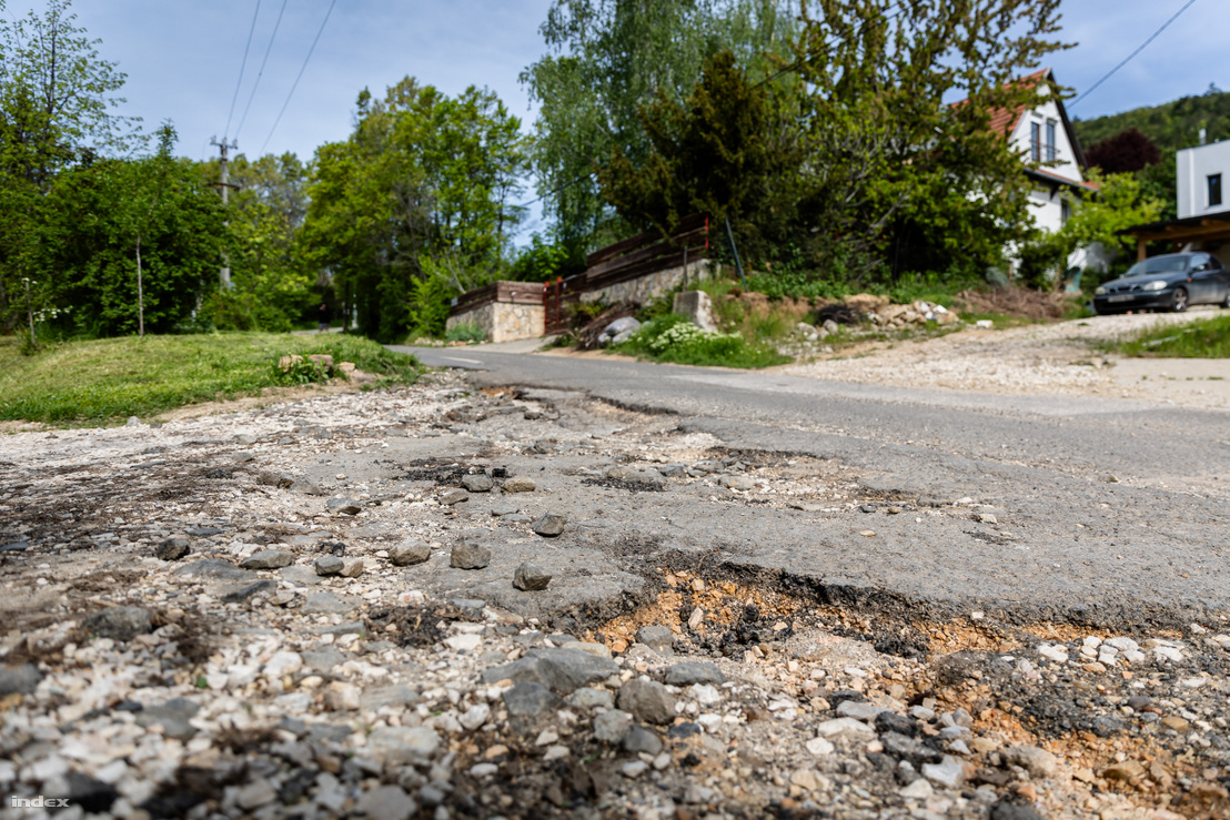 Murvás utak Pilisborosjenőn