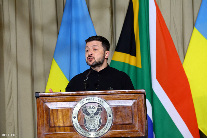 Volodimir Zelenszkij ukrán elnök a dél-afrikai Pretoriában 2025. április 24-én