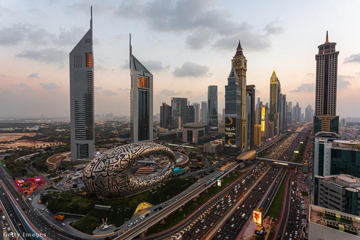 A dubaj Jövő Múzeuma 2022. február 22-én