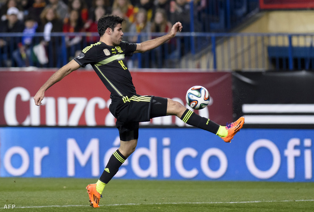 Diego Costa a brazil és a spanyol válogatottban is Olaszország ellen mutatkozott be