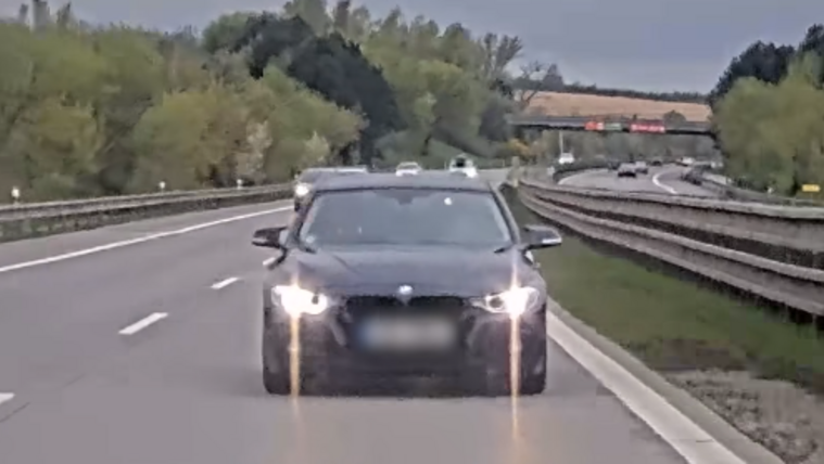 160-nal villogta le a rendőröket a BMW sofőrje