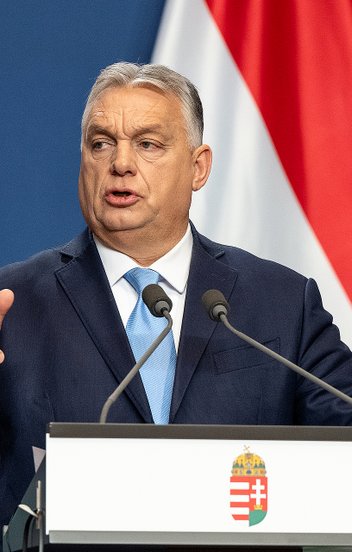 Ez nagyot szólhat: kiterjeszthetik az árrésstopot a lakáspiacra és az építési anyagokra is
