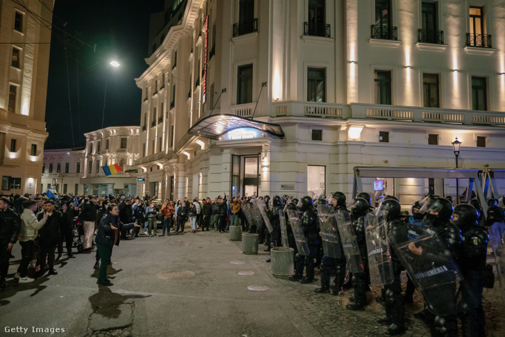 Tüntetés Bukarestben 2025. március 9-én