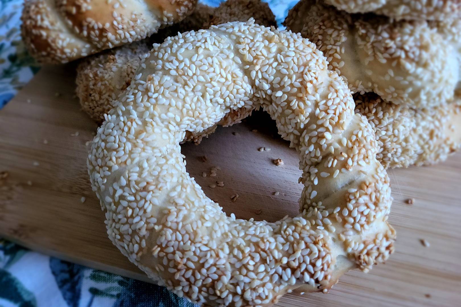 Szezámmagos karika, simit